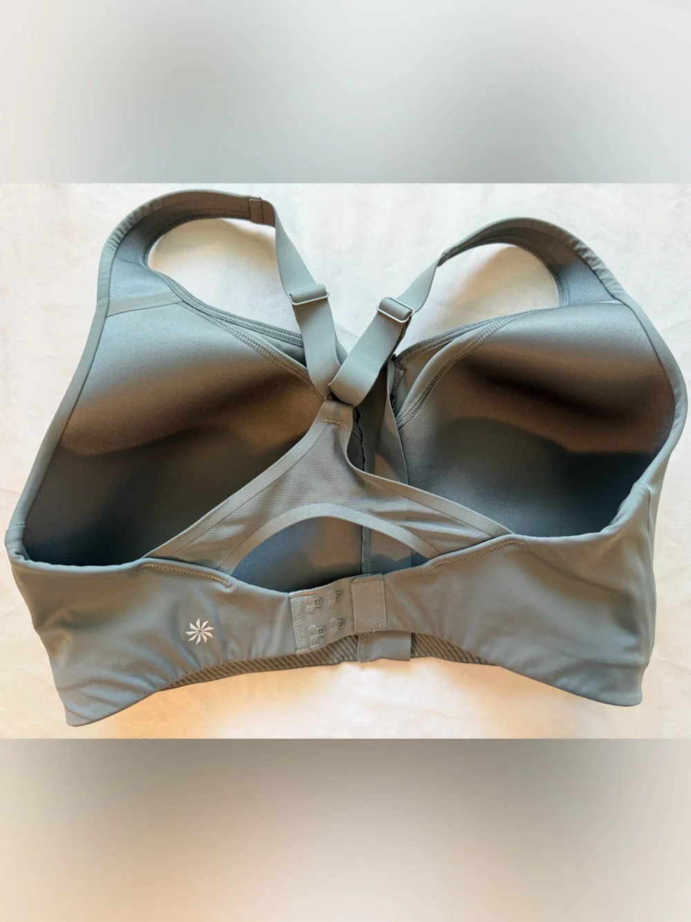 Athleta Front-Zip Sports Bra in Sage Green